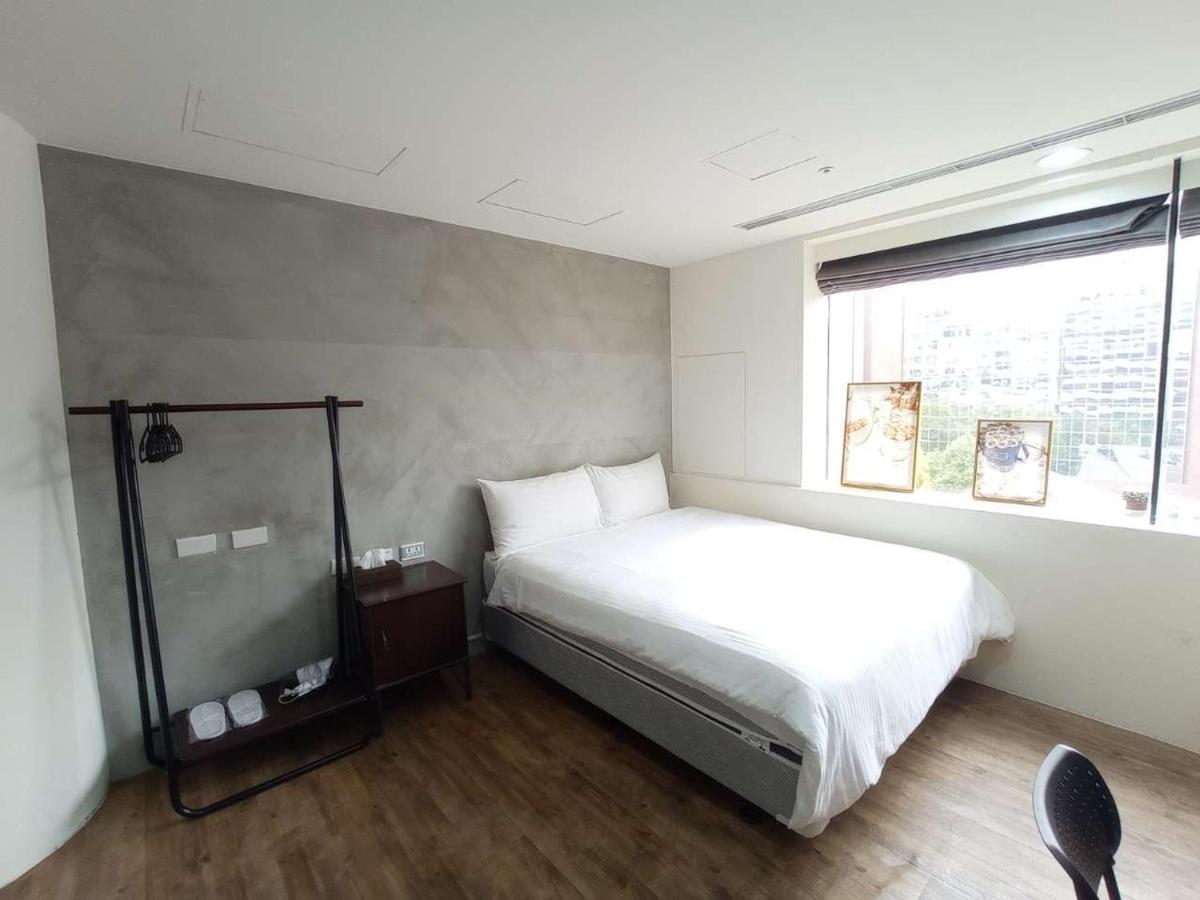 Meworld Hotel - Daan Taipei Bagian luar foto