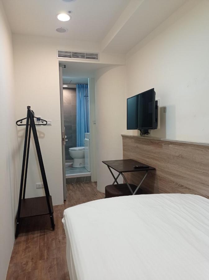 Meworld Hotel - Daan Taipei Bagian luar foto